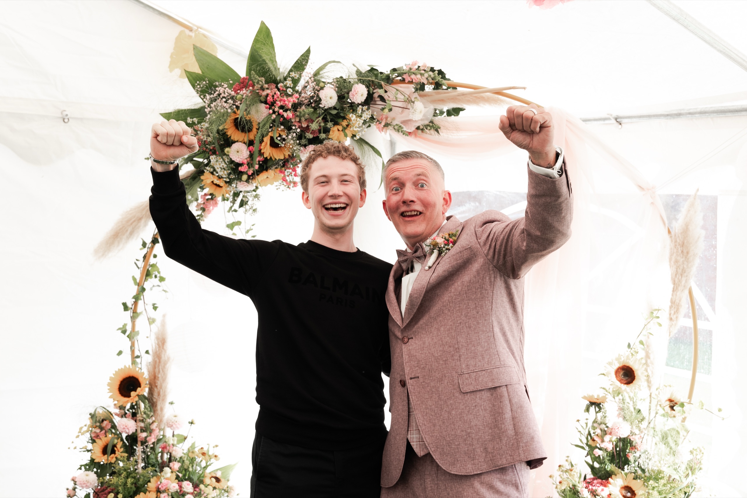 Janno Nivergall – Hochzeitsfotograf bei der Arbeit mit einem Bräutigam